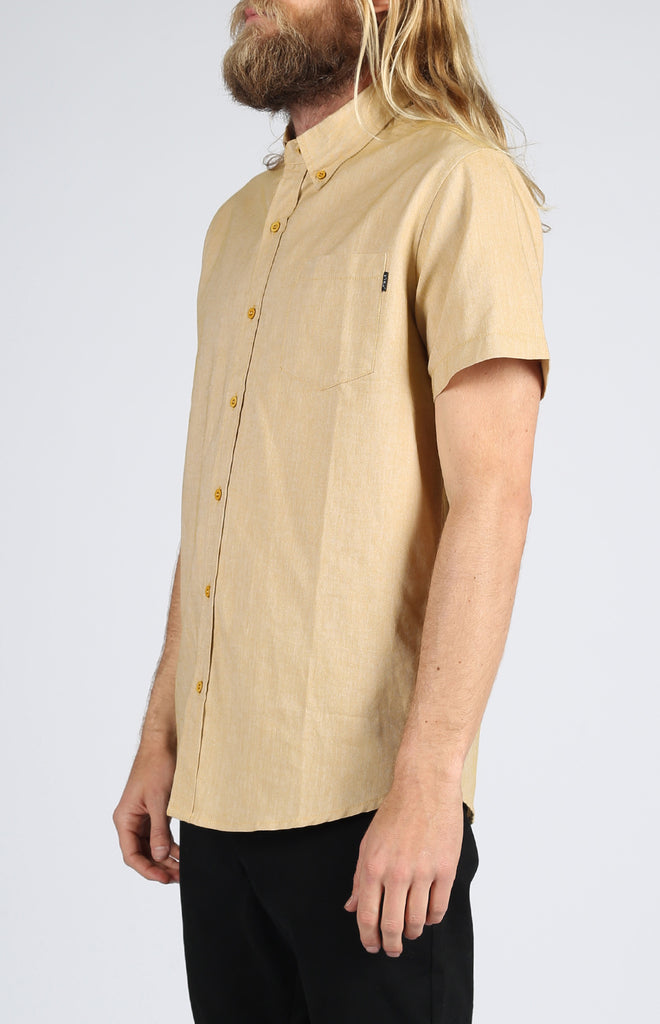 Shooty SS Woven | Mustard